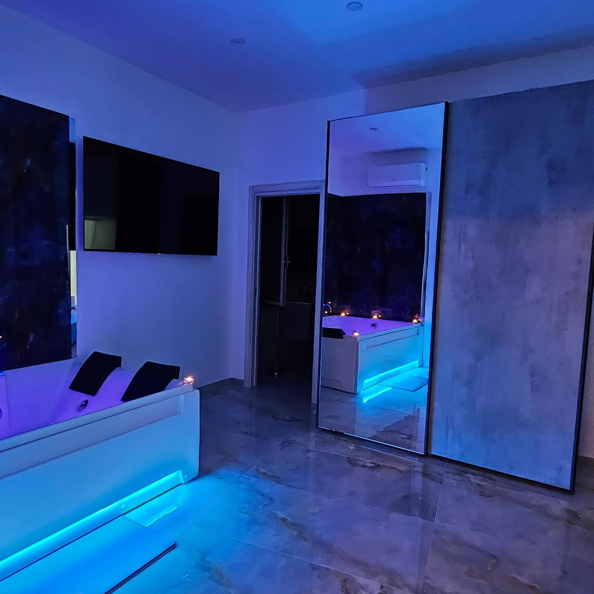 Da Tonino Luxury Apartments Νάπολη Εξωτερικό φωτογραφία