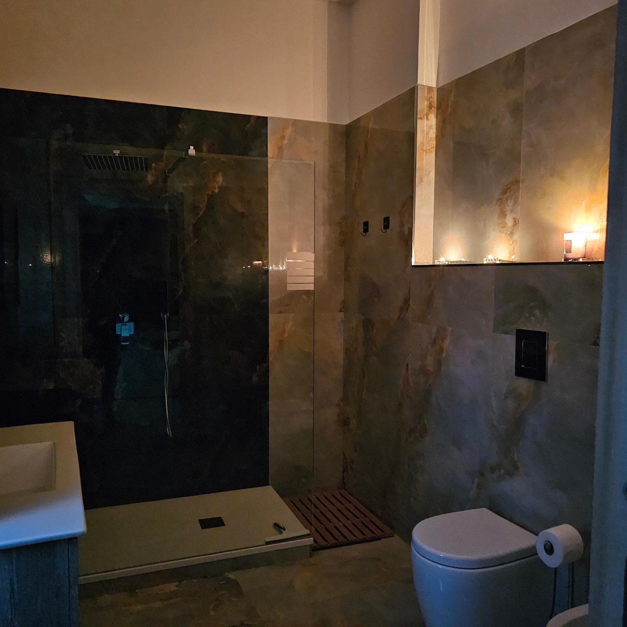 Da Tonino Luxury Apartments Νάπολη Εξωτερικό φωτογραφία