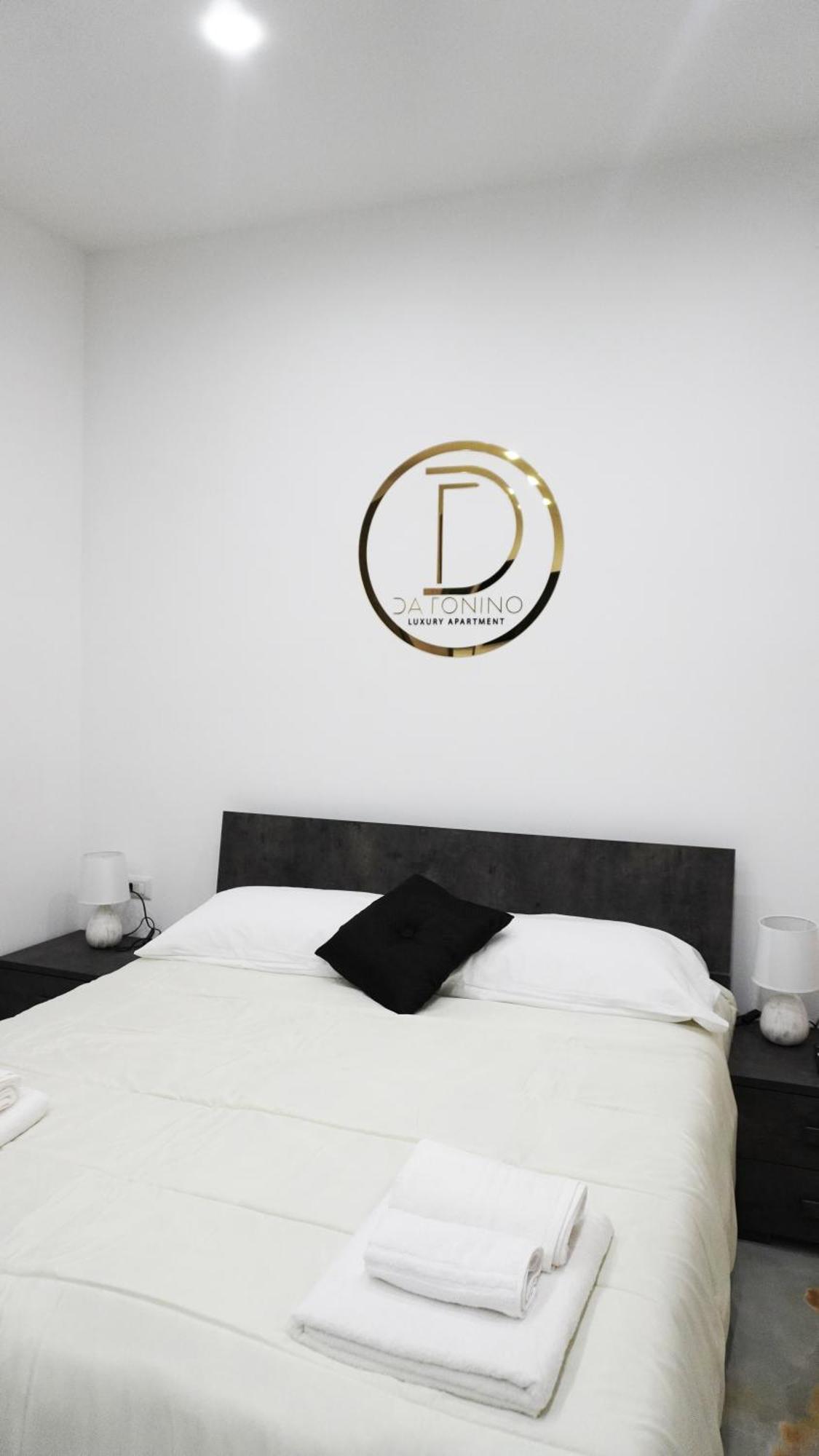 Da Tonino Luxury Apartments Νάπολη Εξωτερικό φωτογραφία