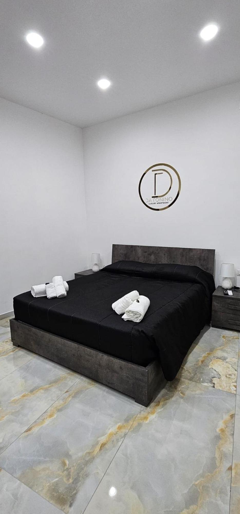 Da Tonino Luxury Apartments Νάπολη Εξωτερικό φωτογραφία