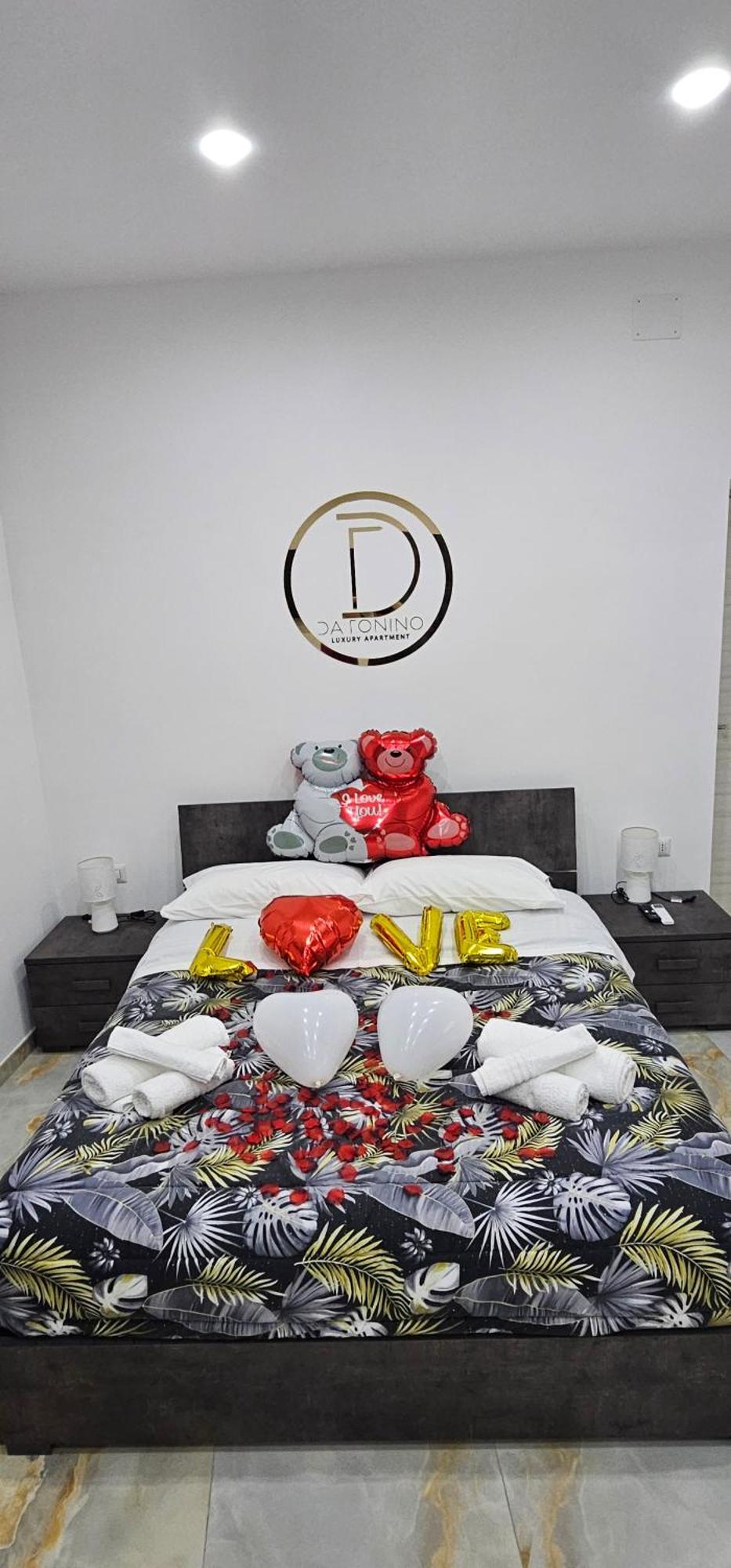 Da Tonino Luxury Apartments Νάπολη Εξωτερικό φωτογραφία